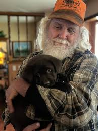 Murphy and Buck are headed to Bend with their new families!! 🎄