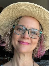 About Paula Vento — Paula Vento Art