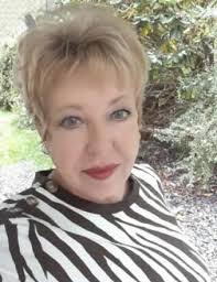 Phyllis Carver's Instagram, Twitter & Facebook