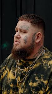 Warmups happen just about anywhere 🤷‍♂️