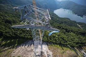 Ein historischer momentdie neue seilbahn schwebt erstmals auf die zugspitze.je drei jahre planung und bauzeit kulminieren am 21. Neue Seilbahn Auf Die Zugspitze Bricht Rekorde Skigebiete Test Magazin