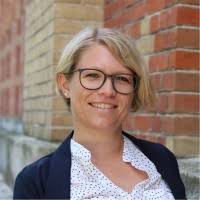 10+ "Eva Sadler" profiles