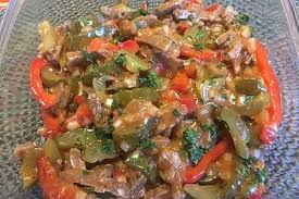 Pikanter Rindfleischsalat Von Kuchenhexe87 Chefkoch Rezept Rindfleischsalat Fleisch Gerichte Schmorgurken Mit Hackfleisch
