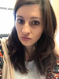 Does using a lighter concealer