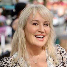 Catch me cruising So the end of a marvellous week onboard the Queen Anne  with @cunardline as their guest speaker. I'm so grateful to be able to do  things like this, share