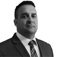 Laura Stagner's Instagram, Twitter & Facebook