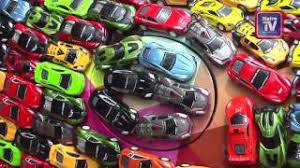 Diposting oleh unknown di 08.43. Lekat Kereta Mainan Pada Kereta Jaguar Youtube