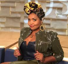 She is known for her work on serial kelly (2020), crô: Gaby Amarantos Diz Ter Feito Mais De Seis Plasticas Me Odiava Famosidades