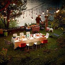 Am samstag feierten wir eine tolle gartenparty mit unseren lieben nachbarn ! Gartenparty Deko Ideen Und Mobeltrends Connox At