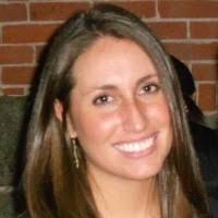 Kim Mcentee's Instagram, Twitter & Facebook