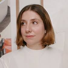 Lily Roark's Instagram, Twitter & Facebook