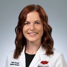 Melissa Olcott's Instagram, Twitter & Facebook