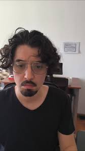 ¿HAS VISTO A MANUEL AJENO? 👁️, No vino a trabajar, quizás aparece el  viernes que se estrena el single ☄️, ., 28/11, Guarda la fecha que el  single está 💥, ., ., ¿Y ustedes han desaparecido de la pega?, ...