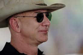 Jun 07, 2021 · jeff bezos will be aboard for blue origin's first human space flight next month. Jeff Bezos Announces He Will Fly To Space In July Making Him The First Space Billionaire To Actually Go To Space