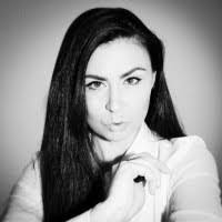 Heather Conover's Instagram, Twitter & Facebook