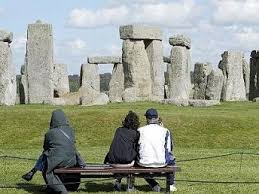 Stonehenge ist der berühmteste steinkreis der welt und zieht besucher magisch in seinen bann. Unternehmer Plant Nachbau Von Stonehenge Region Nordbayern