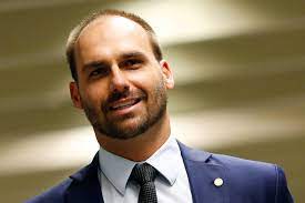 Es diputado federal por el estado de são paulo, y militante activo del partido social cristão (psc). Ministerio Publico Entra Com Acao Para Barrar Indicacao De Eduardo Bolsonaro 12 08 2019 Mundo Folha