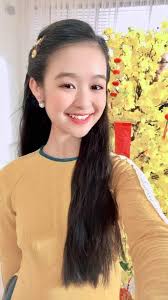 Hoa hậu nhí xứ Tây Đô nổi bật với phong cách ăn mặc thu hút