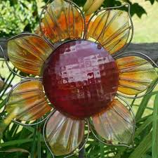 Au $52.99 to au $59.99. 8 Best Outdoor Metal Flowers Garden Stakes 2020 Buyer S Guide Best Garden Outdoor