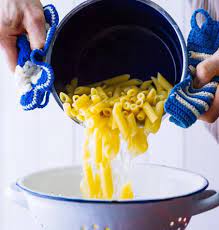 E momentul să te asiguri că rechizitele școlare nu lipsesc din ghiozdane! Scolare La Pasta Cosa Non Fare Come Cuocere La Pasta 6 Errori Da Non Fare Cook Cucina Corriere It