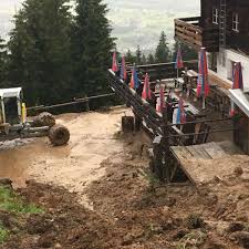 Jetzt ist auch im bergischen bundesland eine schlammlawine ausgebrochen. Berchtesgaden Hugo Beck Haus Wegen Murenabgang Geschlossen Berchtesgaden