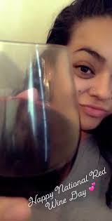 Melanie Paul-Escobedo (@angel10mel)