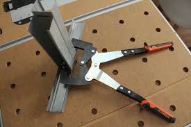 Epingle Par Zonetravaux Blog Sur Tests D Outillage A Main Pince A Sertir Outillage La Pince