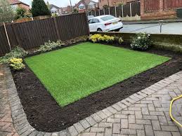 How to install synthetic grass videos: K9 Turf Install Artificial Grass Great Sankey Warrington 19th March 2020 K9 Artificial Grass Cheshire