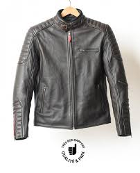 Vêtements et accessoires de moto. Blouson Cuir Moto Marron Style Retro Protections Et Confort Le Top