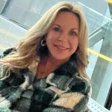 Alyssa Hockaday's Instagram, Twitter & Facebook