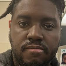 Isaac Lee Watkins (@minilabsforever)