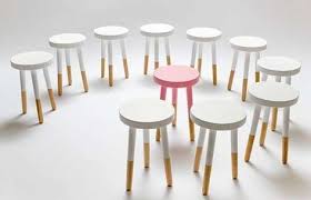 100 Unconventional Stool Designs Com Imagens Objetos Decorativos Miniaturas Objetos