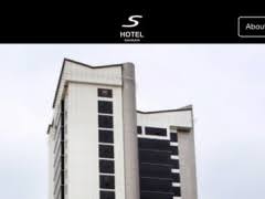 The private beach at four seasons hotel bahrain bay curves along our island's sun. S Hotel Bahrain 1 0 Free Download