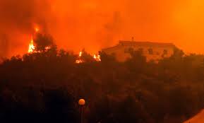 31 αυγούστου 2007 (παρασκευή) ; Floges San E3awrofh Polykatoikia H Ka8hmerinh