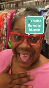 Jacque' Walker (@marketingedventure)