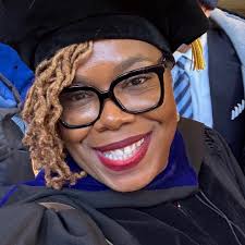 Congratulations to one of the Northside's finest , DOCTOR Loleda Moman!! It  was an honor to celebrate with you. Our community is better because you're  in it! Keep going higher!