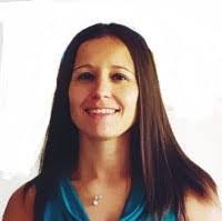 Amanda Luzzi's Instagram, Twitter & Facebook