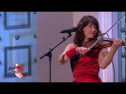 Maybe you would like to learn more about one of these? Tour De France Ellen Ten Damme Live In De Avondetappe Chords Chordify