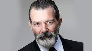 Cannes film festivali'nde en i̇yi erkek oyuncu seçilen ispanyol aktör antonio banderas'ın 2020 oscar'ına aday gösterilerek. Antonio Banderas Tests Positive For Covid 19