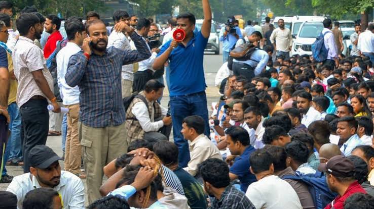 सोरेन सरकार को हाईकोर्ट से झटका, JPSC परीक्षा रद्द करने के फैसले पर रोक - jharkhand high court stays soren govt order cancelling jpsc examinations ntc rlch - AajTak