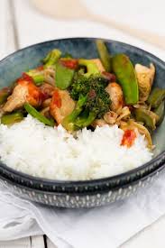 Hahnchen Gemuse Pfanne Mit Reis Tulpentag Schnelle Rezepte Hahnchen Gemuse Pfanne Einfache Gerichte Hanchen Gerichte
