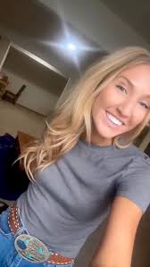 Dona Kay Rule and Valor are at it again! They get the average win at the  Snake River Stampede! Barrel racing highlights for 100 Rodeos in 100 Days  are powered by @equinety_products -