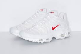 The Supreme X Nike Air Max Plus White Red Releases Today In 2020 Nike Air Max Plus Nike Air Max Nike Air