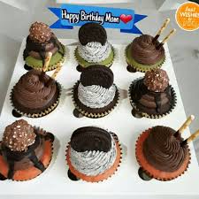 75 gr coklat bubuk 300 gr tepung terigu 1 sdt vanilli. Cup Cake Premium Kue Cup Cake Cupcake Cup Cakes Cup Cake Kue Ulang Tahun Kuetart Kue Tart Shopee Indonesia