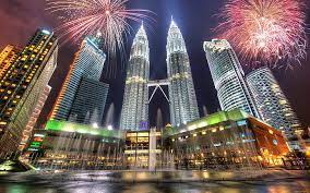It was pretty neat being at the twin towers watching the fireworks. Hd Wallpaper New Years Eve Petronas Towers Kuala Lumpur Malaysia Desktop Hd Wallpaper 3000 1875 Wallpaper Flare