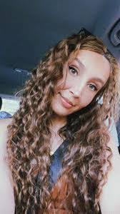 Kayla Marra's Instagram, Twitter & Facebook