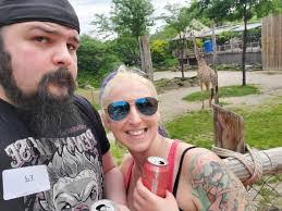 Shawn Moorman's Instagram, Twitter & Facebook