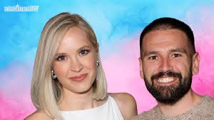 Shay Mooney & Wife Hannah Reveal New Family Addition