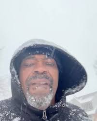 It runs (and walks) in the family! 😎 Shoutout to the Joneses for getting  outside and active from Manassas to across the globe! 🌎✅💯, #MadMiles  #MileADay #Walking #WalkItOut #Milestone #MilestoneMoments