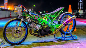 Drag race fans are overjoyed as the iconic reality tv series is coming to the local scene. Thailand S Fastest Drag Bike Youtube